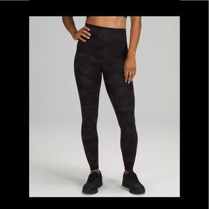 Wunder Under HR Tight 28”